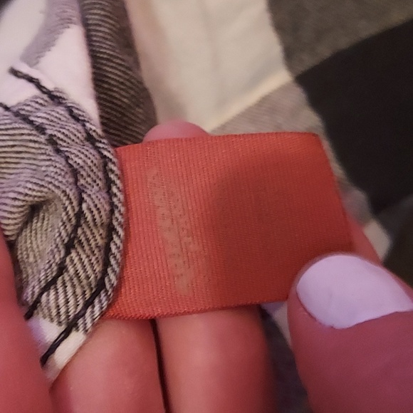 Arizona Jeans Flannel Top - Picture 4 of 6